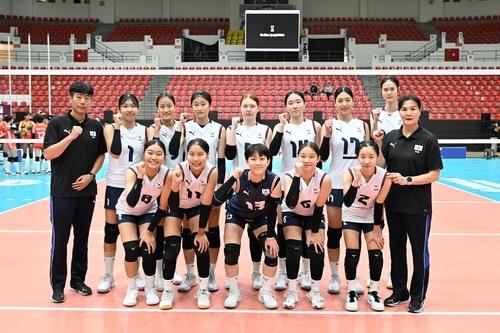 '손서연 34점 폭발' U-16 여자배구, 일본에 역전승으로 결승행