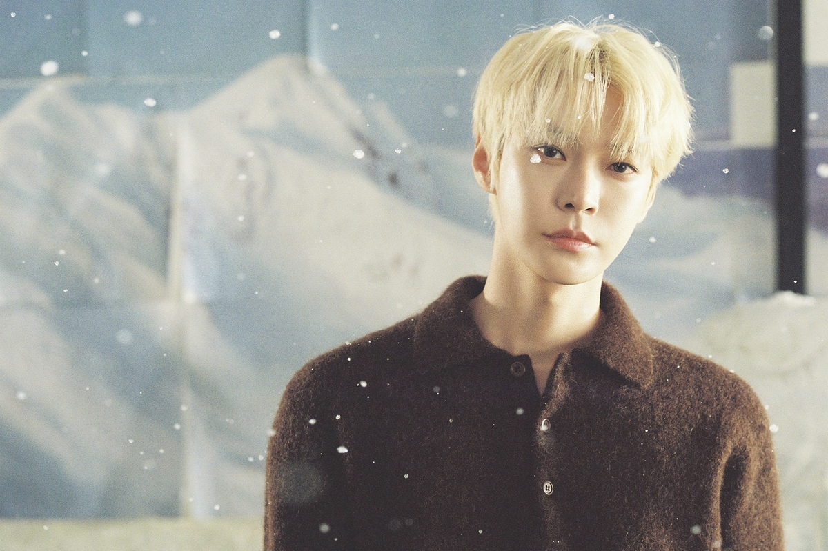 [가요소식] NCT 도영, 입대 다음 날 새 싱글 '프로미스'