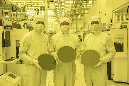 Samsung empieza la producción en masa de chips de 3 nm