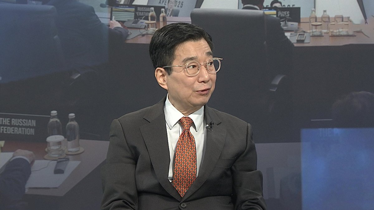 [뉴스초점] 관세 담판에 경주 선언까지…북 "비핵화는 개꿈" 반발