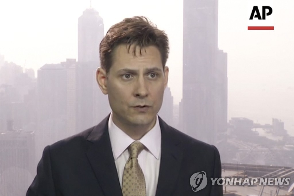 중국에 체포된 캐나다 전직 외교관 마이클 코프릭