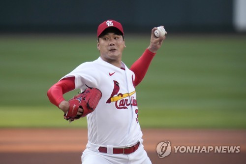 2 Korean MLB starters suffer losses on disastrous day