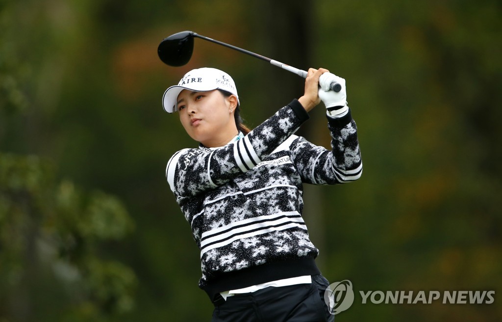 In this Associated Press photo, Ko Jin-young of South Korea watches her tee shot on the second hole during the final round of the Cognizant Founders Cup at Mountain Ridge Country Club in West Caldwell, New Jersey, on Oct. 10, 2021. (Yonhap)