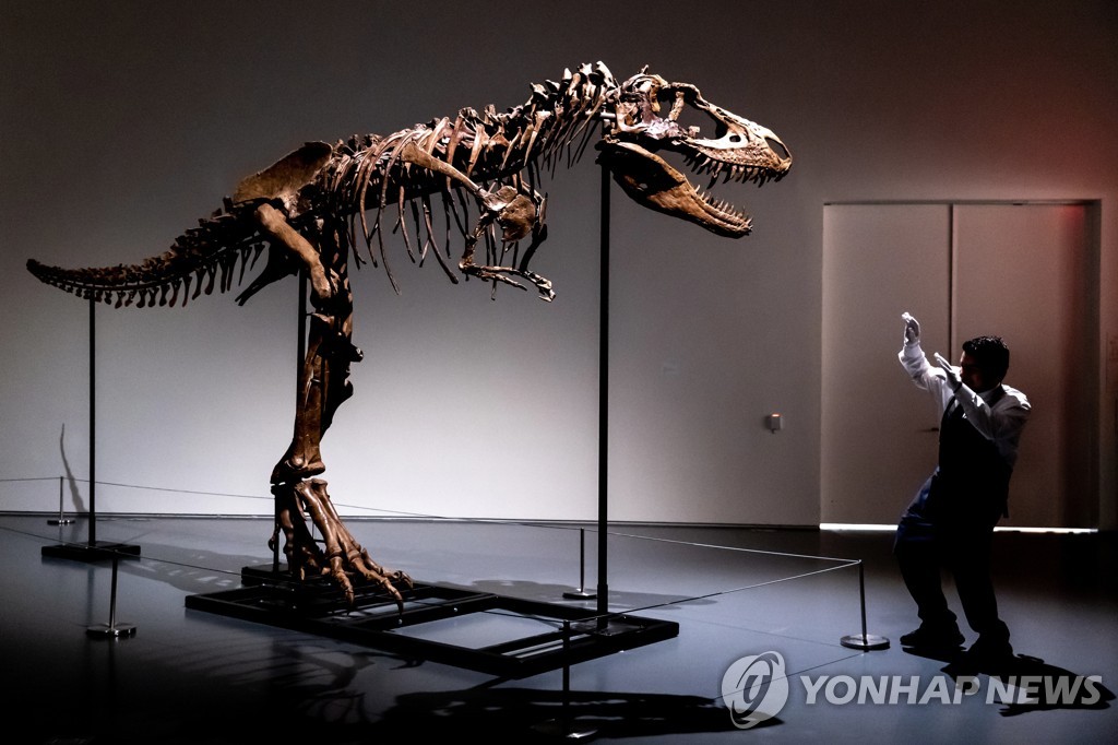 '경매에 나온 7600만년전 공룡 뼈대'…최고 104억원 판매 추정
