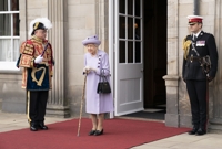 영국 여왕, 신임 총리 스코틀랜드 별궁에서 만난다