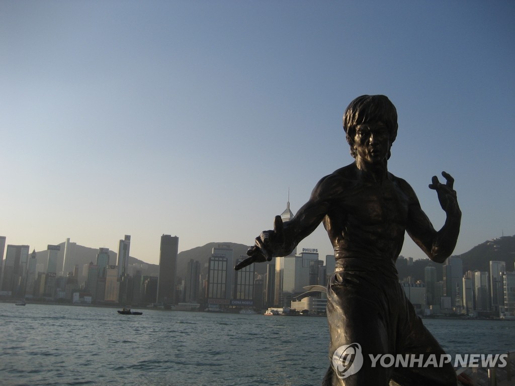 홍콩의 이소룡 동상