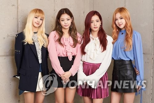 ＢＬＡＣＫＰＩＮＫ（所属事務所提供）＝（聯合ニュース）≪転載・転用禁止≫