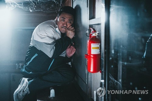 '범죄도시 3' 누적 관객 300만 돌파…하루 만에 100만명 추가