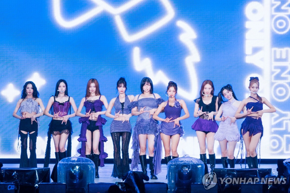 트와이스, 올여름 달린다…7월 4집 이어 8월 일본 6집