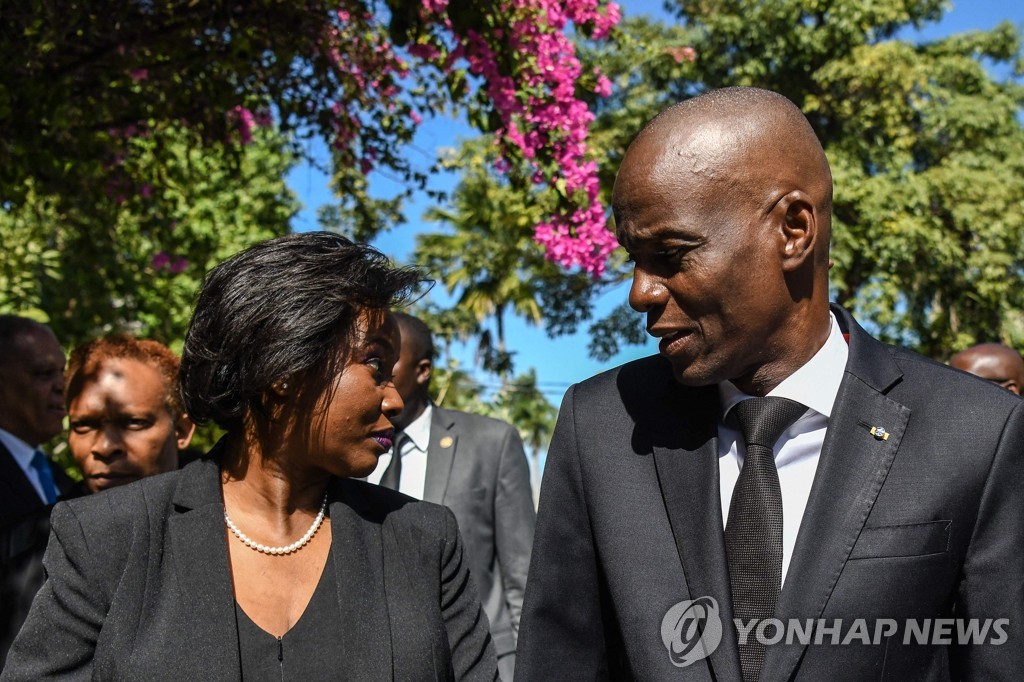 2020년 당시 모이즈 아이티 대통령(오른쪽) 부부
