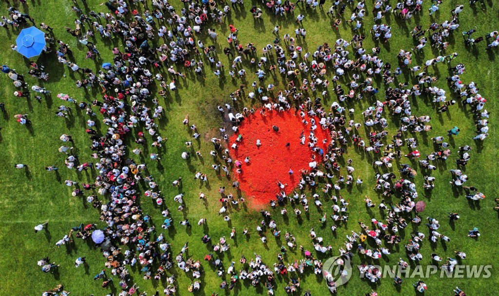 COLOMBIA-FESTIVAL-TOMATINA