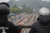 (US-NK summit) Kim Jong-un arrives in Vietnam for summit with Trump