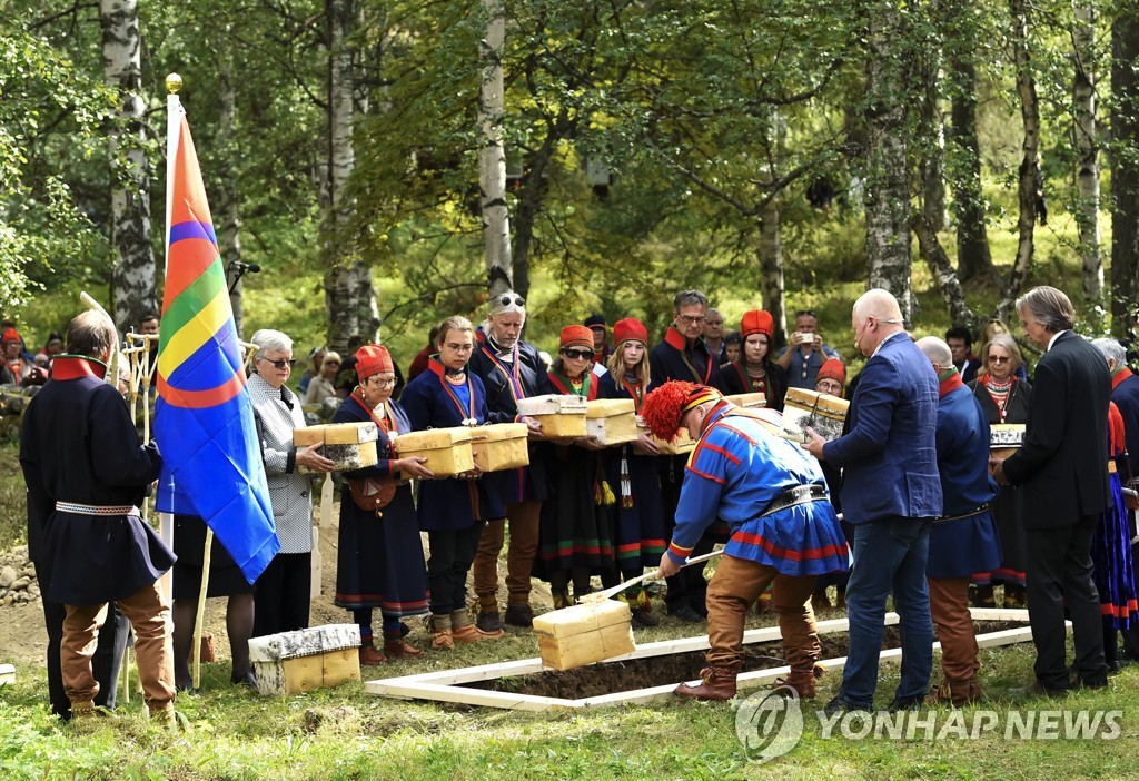 2019년 스웨덴의 사미족 전통 장례식