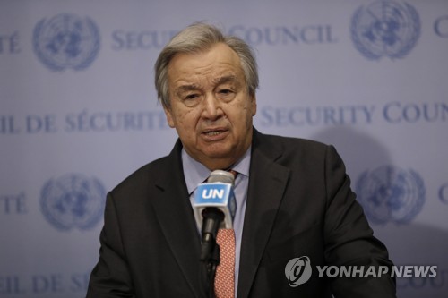 유엔 총장, 러·우크라 외교장관과 통화…"외교가 유일 해법"