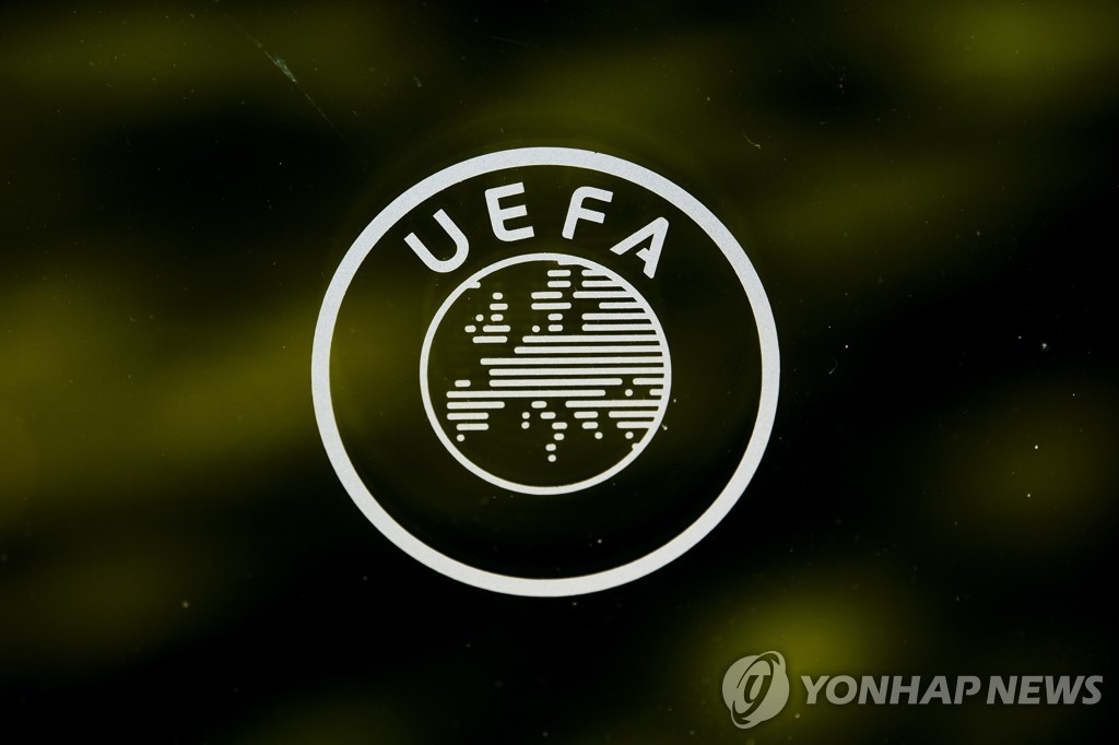 유럽축구연맹 로고