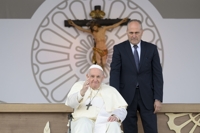 교황, 이탈리아 극우정권 출범에 