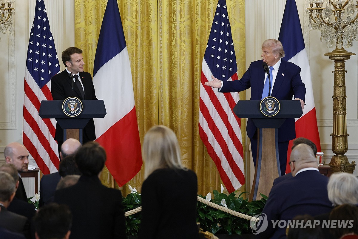 마크롱 프랑스 대통령과 트럼프 미국 대통령