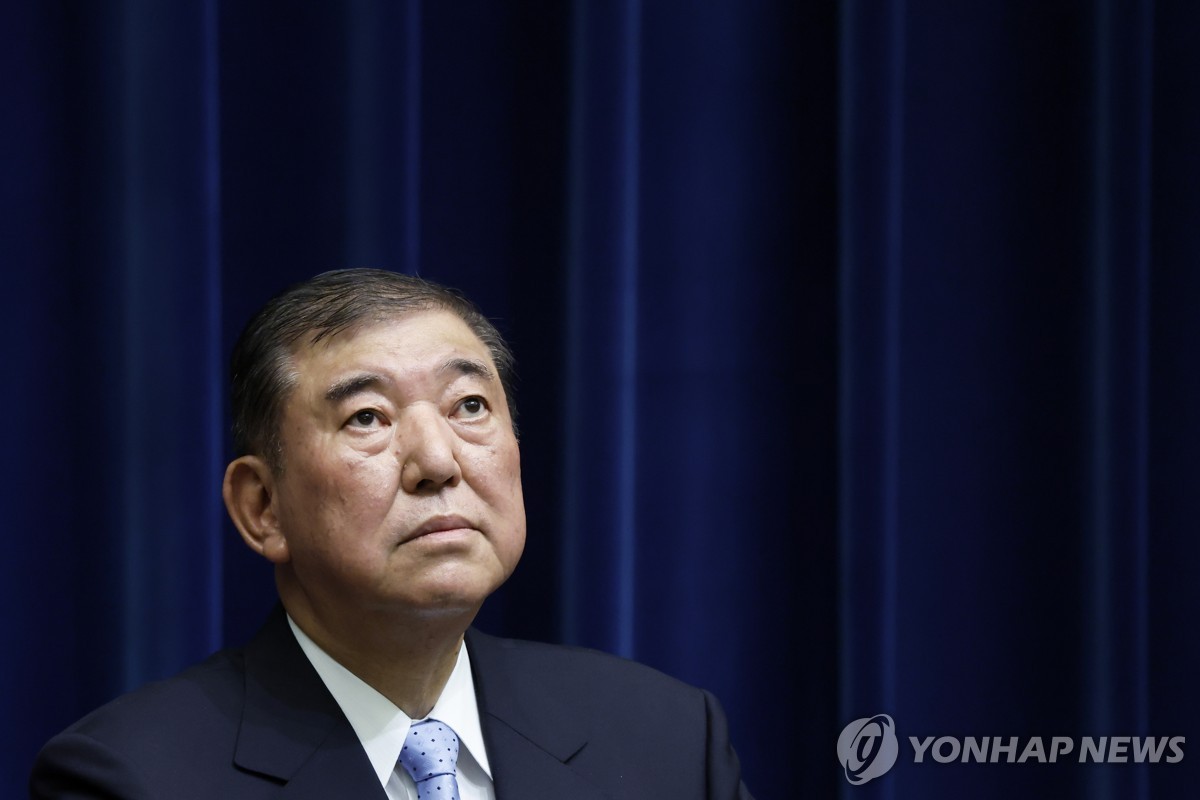 트럼프 잇단 강경 발언에 속타는 日…당혹감 속 "상황 …