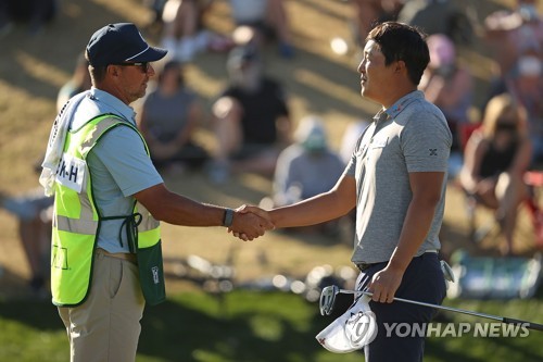 LEAD) S. Korean Lee Kyoung-hoon falls just shy of 1st PGA Tour title at  Phoenix Open | Yonhap News Agency