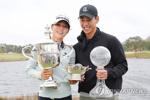 11월 21일 LPGA 투어 시즌 최종전 CME그룹 투어 챔피언십 우승 당시 리디아 고와 정준 씨