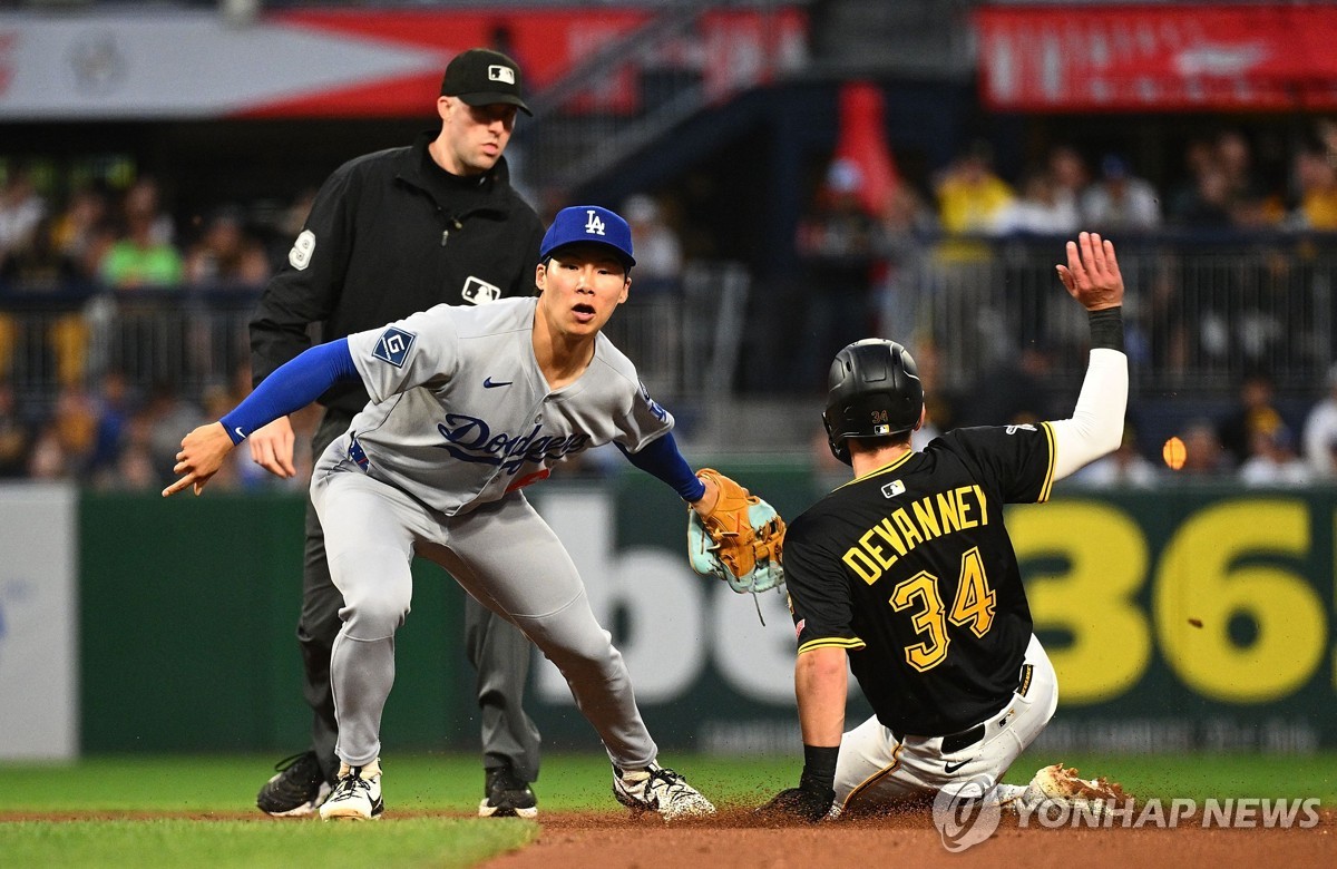 MLB 다저스 김혜성, 38일 만에 선발 출전…4타수 무안타