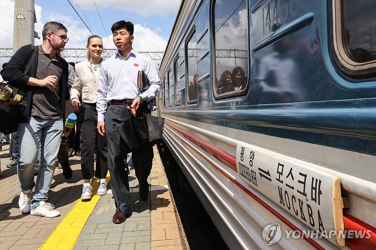 러 의원 "북한 노동자, 중앙亞 출신보다 믿음직"