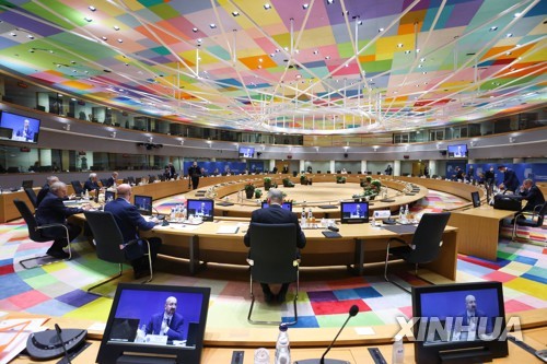 EU 회원국, 러시아에 제재 경고…외교적 협상도 거론