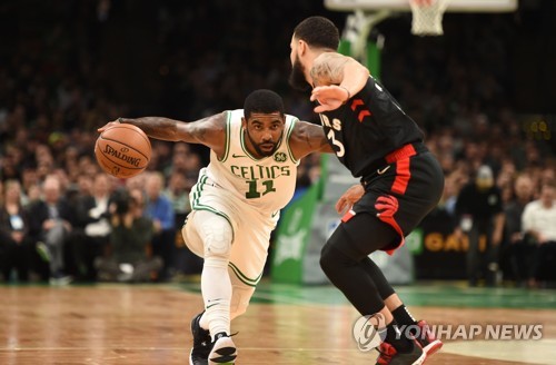 어빙 NBA 통산 1만 점…보스턴, 동부 1위 토론토 제압(종합)