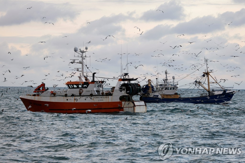 북해에서 조업하는 어선. [로이터=연합뉴스 자료사진]