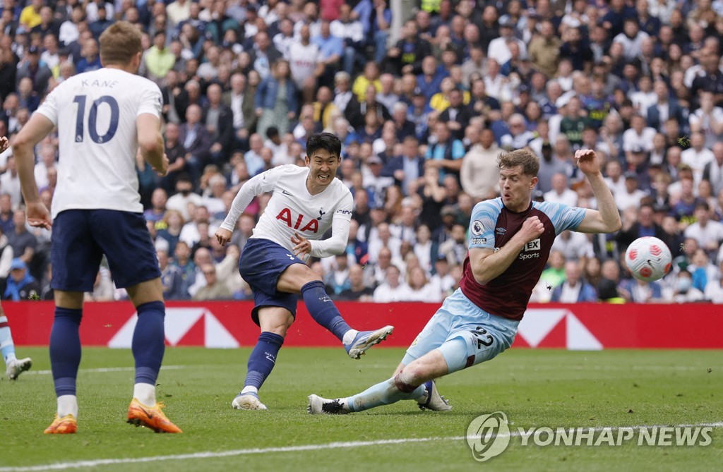 In this Action Images photo via Reuters, Son Heung-min of Tottenham Hotspur (C) takes a shot against Burnley during the clubs' Premier League match at Tottenham Hotspur Stadium in London on May 15, 2022. (Yonhap)