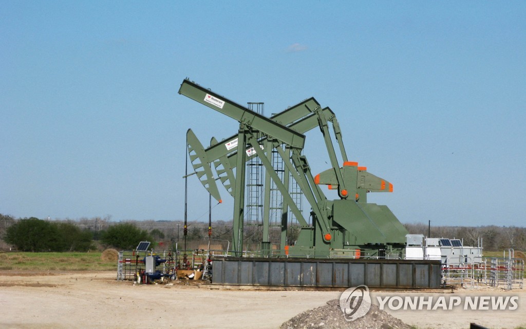 미국 텍사스주의 원유 펌프잭