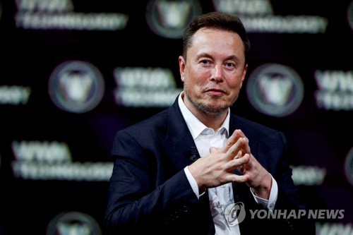 머스크, 9년 만에 일본 방문…엑스에 도쿄 전시장 영상 올려