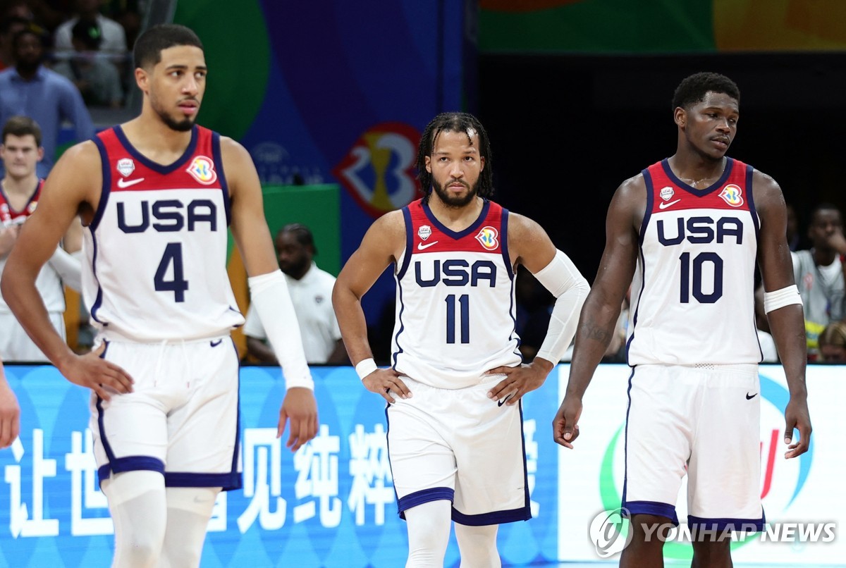 실망한 미국 농구대표팀 선수들