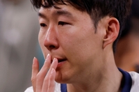 '무관 탈출' 손흥민 "한국인으로서 자랑스러워…꿈이 이뤄졌다"