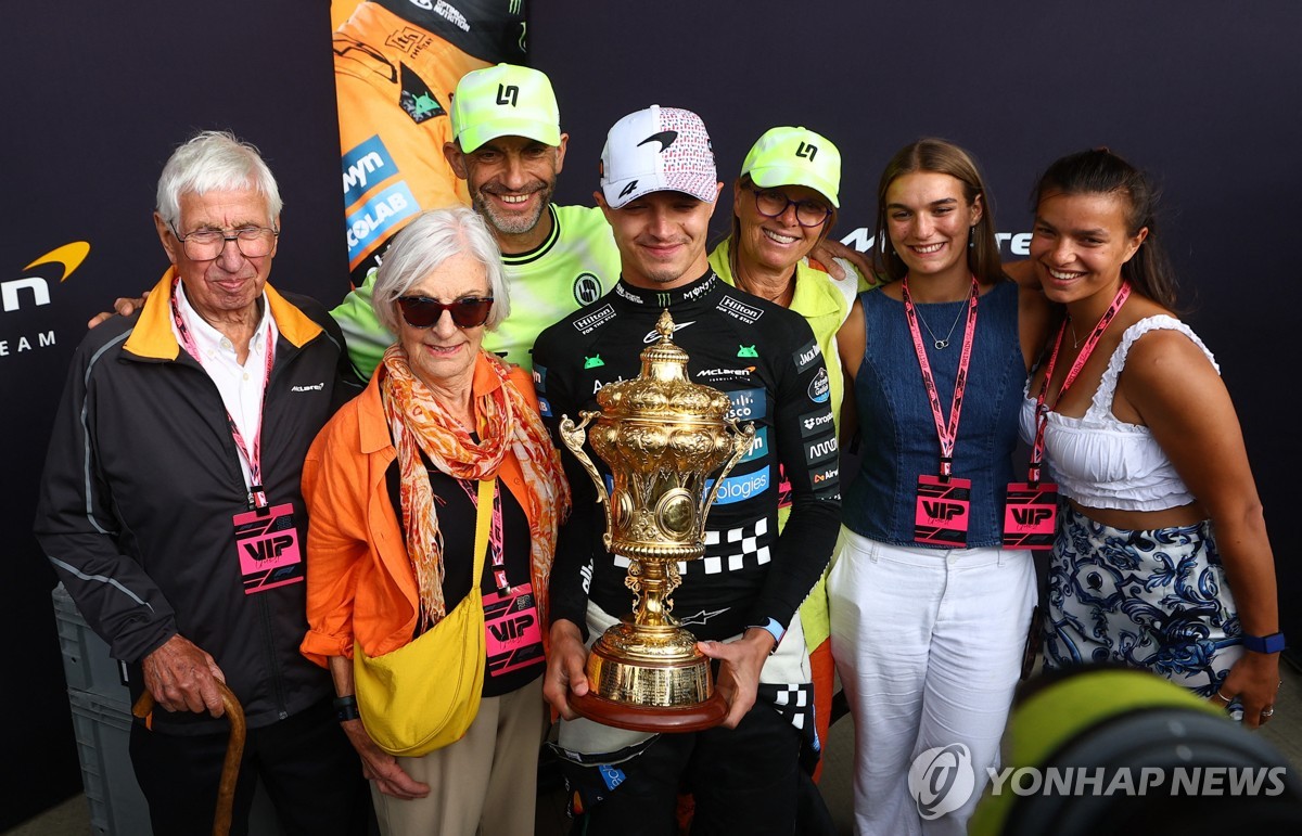F1 노리스, 영국 GP 역전 우승…