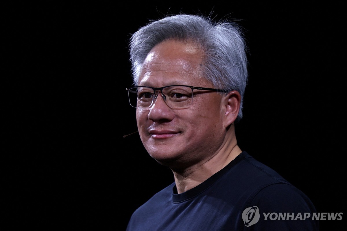 美, AI 칩 H20 對中 판매승인…엔비디아 젠슨 황 …