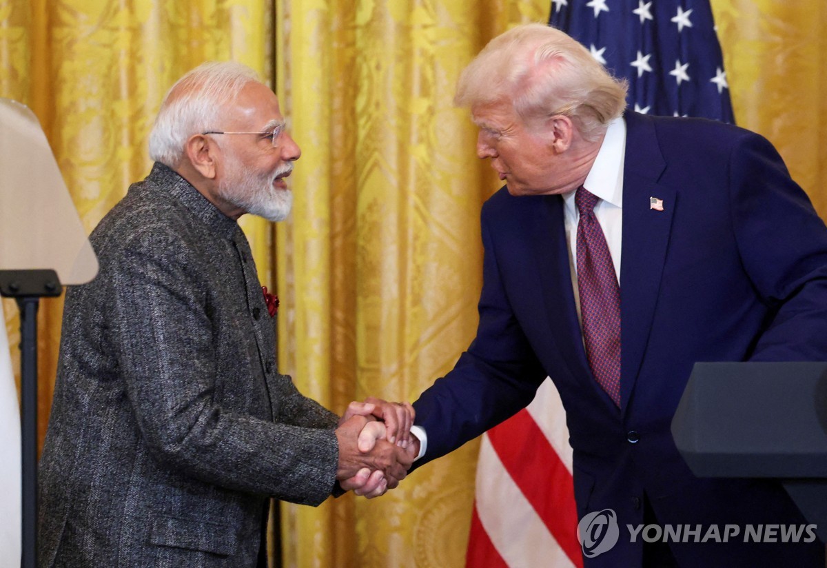 모디 인도 총리(왼쪽)와 트럼프 미국 대통령