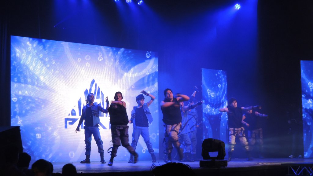 Un grupo chileno realiza una actuación en el festival del K-Pop, celebrado, el 17 de agosto de 2013 (hora local), en el Teatro la Cúpula de Santiago, Chile.