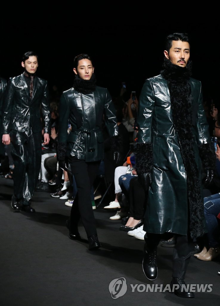 Cha Seung won in Seoul Fashion Week F W 2015 Yonhap News Agency