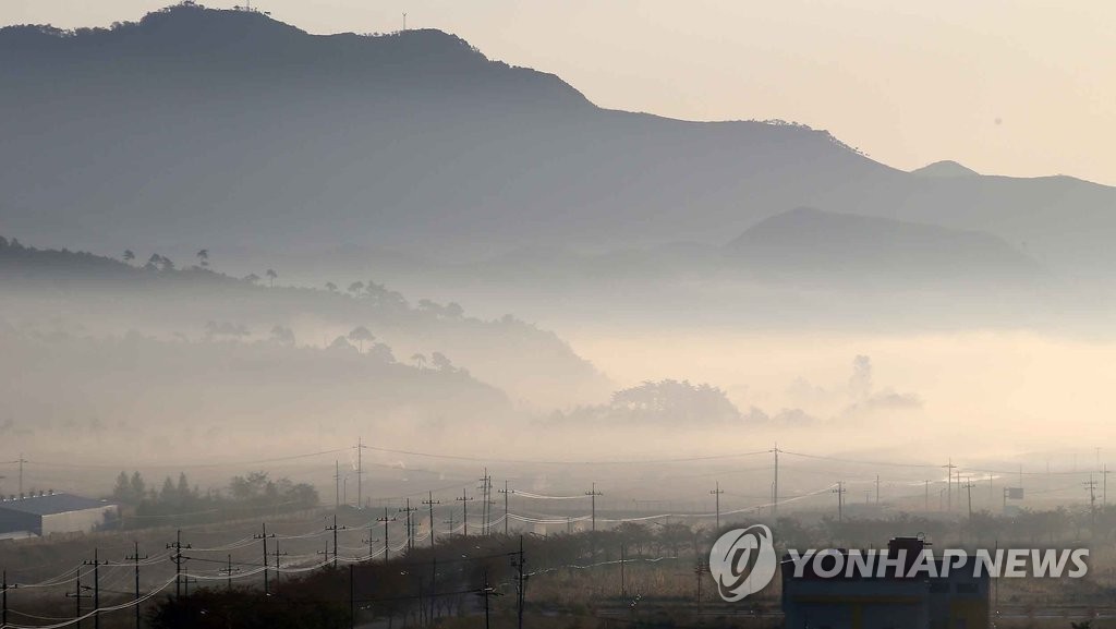 (LEAD) N. Korea says forest fire broke out in Mount Kumgang area over weekend