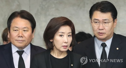 한국당, 여야4당 선거개혁 추진 저지 총력…17일 오후 긴급회의