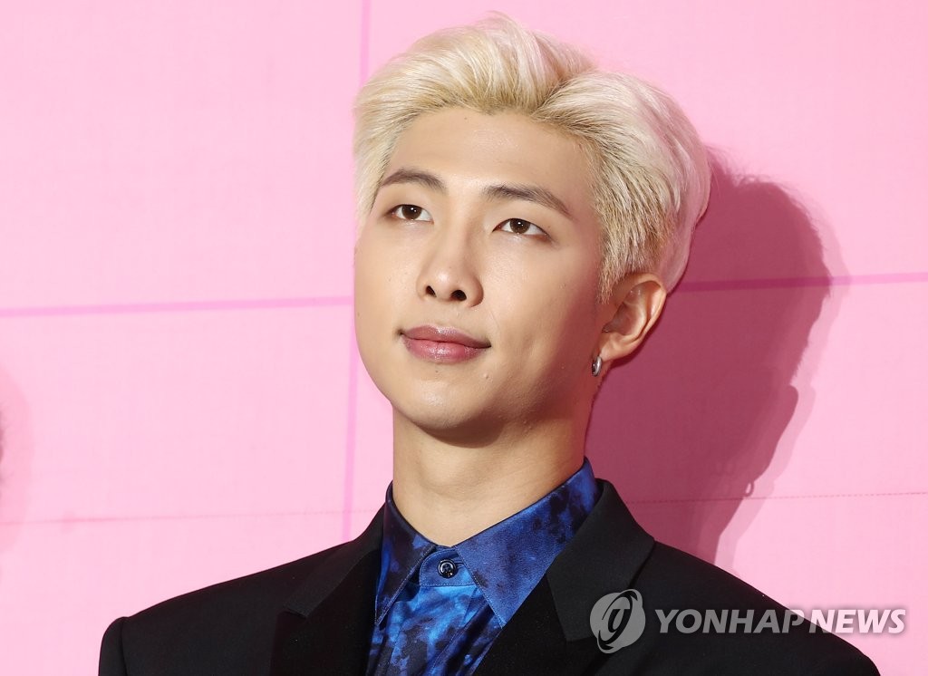 BTS leader RM poses at a press conference at Dongdaemun Design Plaza in Seoul on April 17, 2019. (Yonhap)