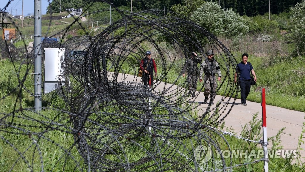 韓国政府が江原道・鉄原のＤＭＺ周辺に整備した「ＤＭＺ平和の道」（資料写真）＝（聯合ニュース）