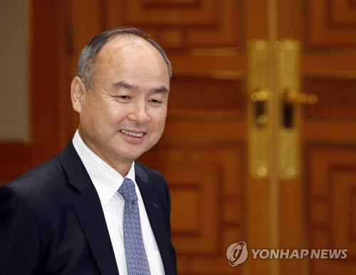 (3ª AMPLIACIÓN) El jefe de SoftBank aconseja a Corea del Sur que se centre en la industria de la IA