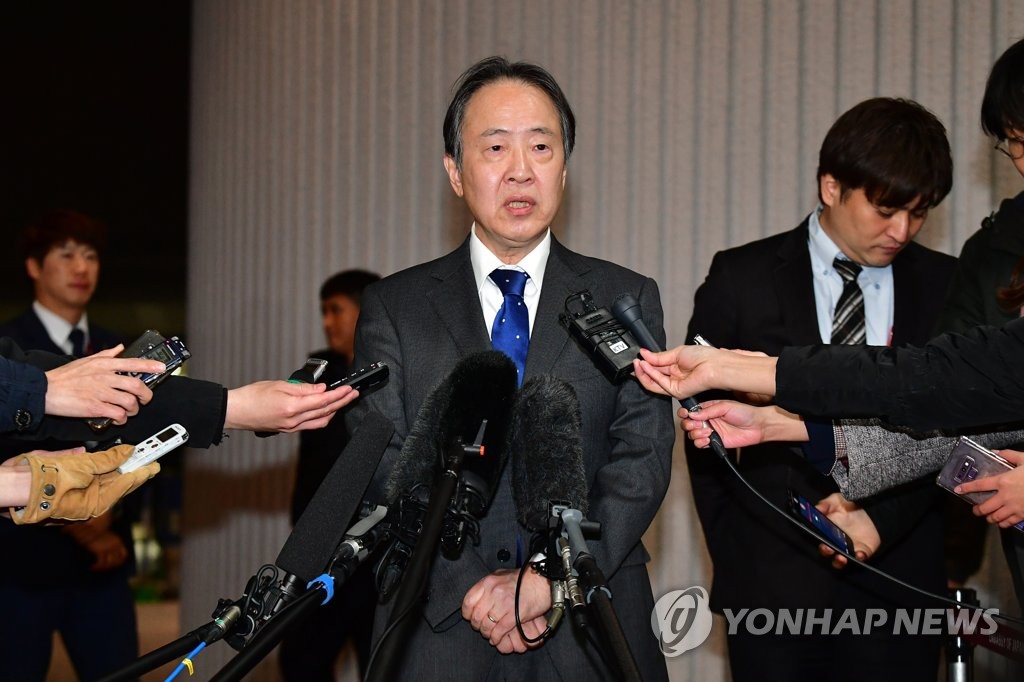 New Japanese ambassador to Seoul Koji Tomita speaks to reporters upon arriving at the Gimpo International Airport, in western Seoul, on Dec. 3, 2019. (Yonhap) 