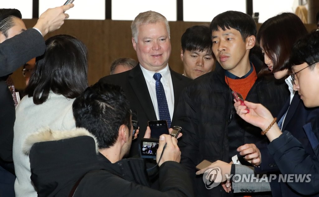 U.S. Deputy Secretary of State Stephen Biegun arrives at Gimpo International Airport, in western Seoul, for a flight to Japan on Dec. 17, 2019, after wrapping up his trip to South Korea for talks on North Korea's denuclearization. (Yonhap) 