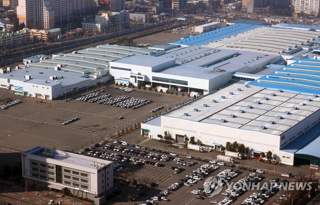 Kia to further extend Gwangju production halt in S. Korea