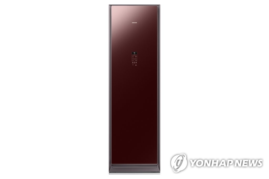 This photo provided by Samsung Electronics Co. shows the company's clothes care appliance, Air Dresser, in burgundy. (PHOTO NOT FOR SALE) (Yonhap)