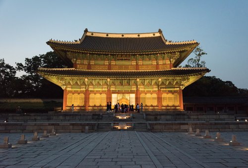 창덕궁 인정전 야경