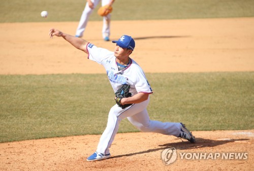 Veteran KBO closer calls throwing fastball to Choo Shin-soo 'dangerous